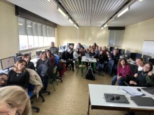 Staff del Pesenti durante il corso sull'AI