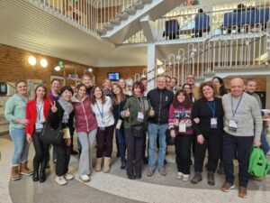 Staff del Pesenti in una scuola a Rovaniemi